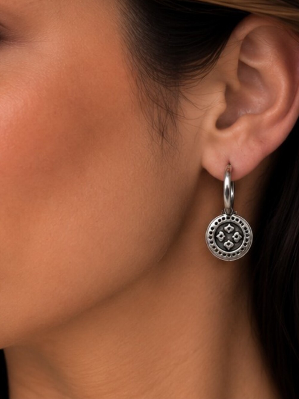 💎 Silver Tone Antiqued Medallion Coin Hoop Drop Earrings Boho Tribal